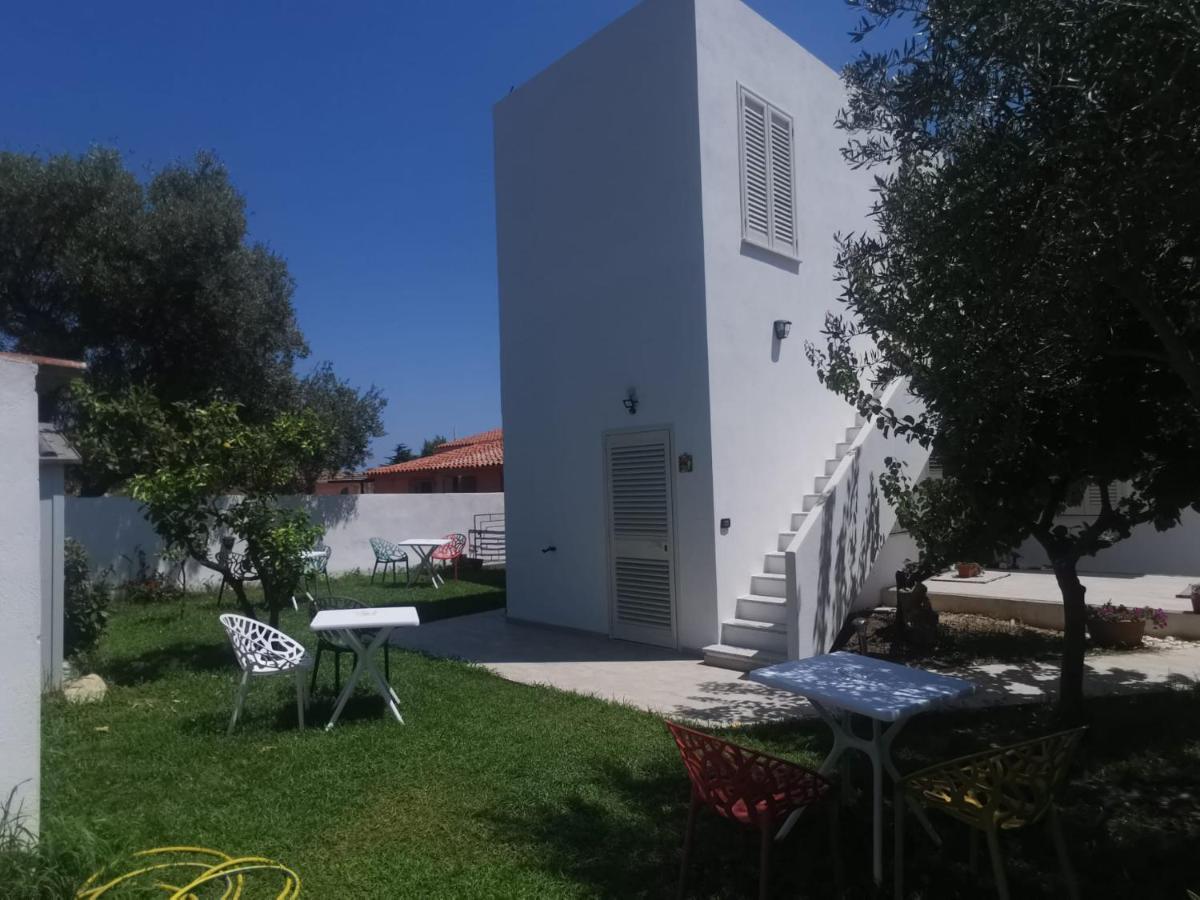 Hotel Wonderland à San Teodoro  Extérieur photo